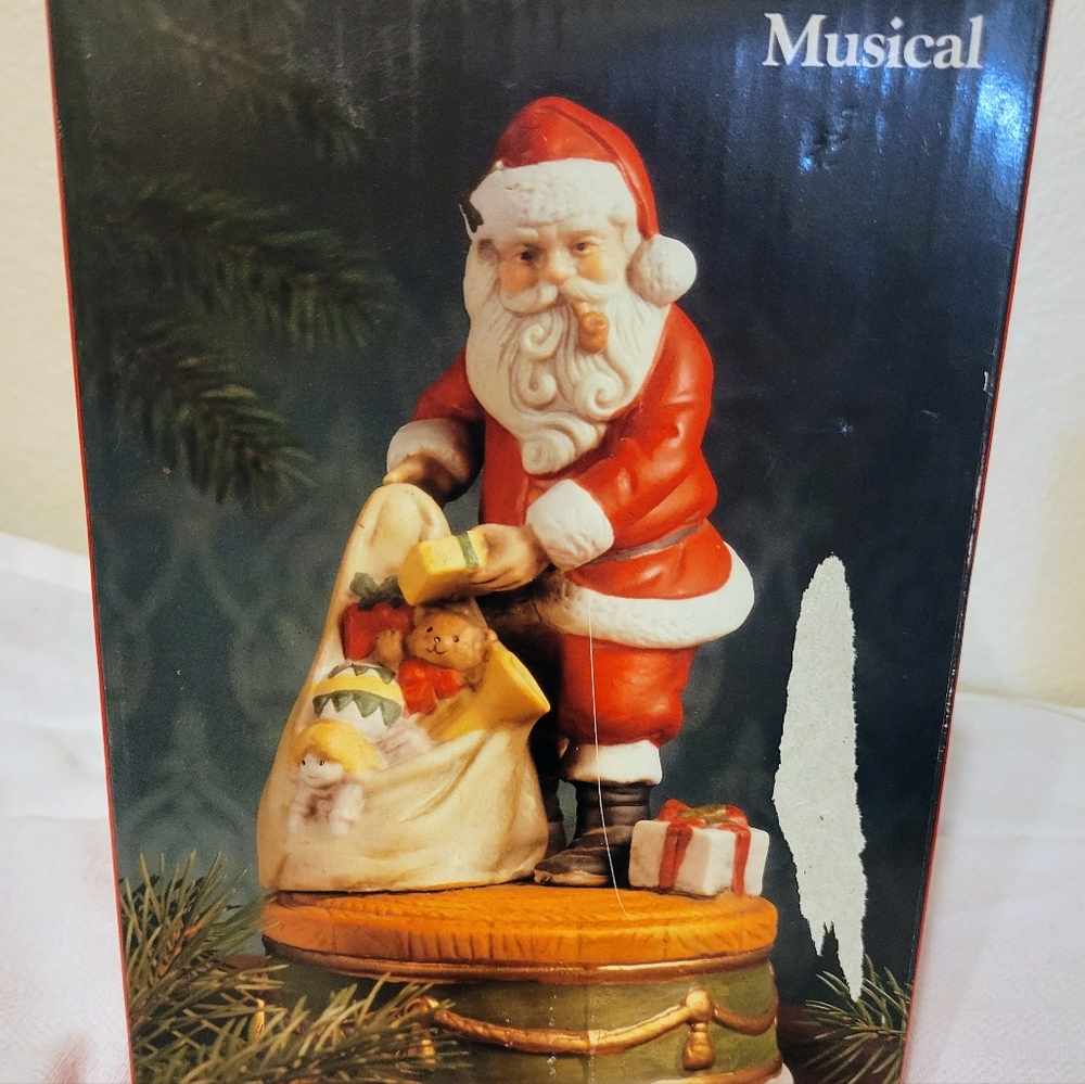 NIB VTG 1991 Santa Claus Christmas Heirloom Porcelain Musical Intricate‎ Details